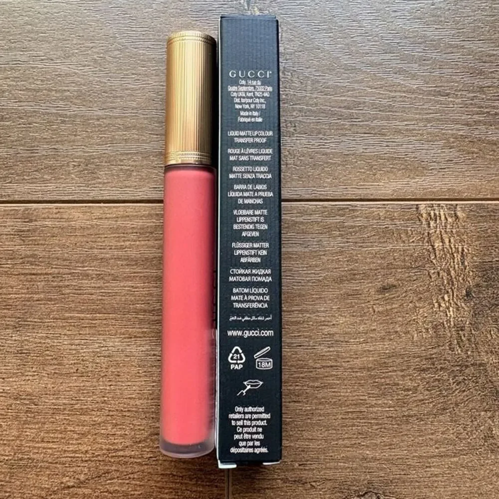 Gucci Rouge à Lèvres Liquide Matte Liquid Lipstick 208 They Met In Argentina NIB